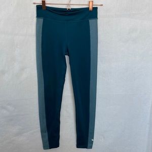 NIKE ONE girl’s training leggings tights. Green. Size large.